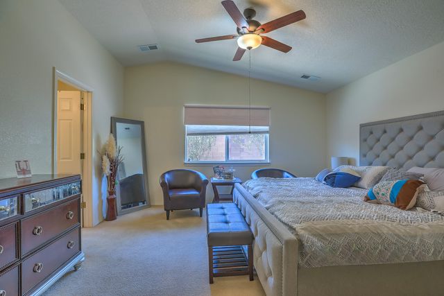 1143 Zaragoza Street SW, Albuquerque, NM 87121