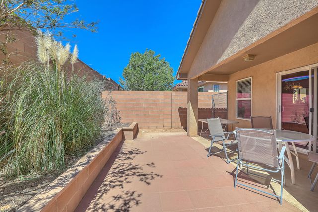 1143 Zaragoza Street SW, Albuquerque, NM 87121