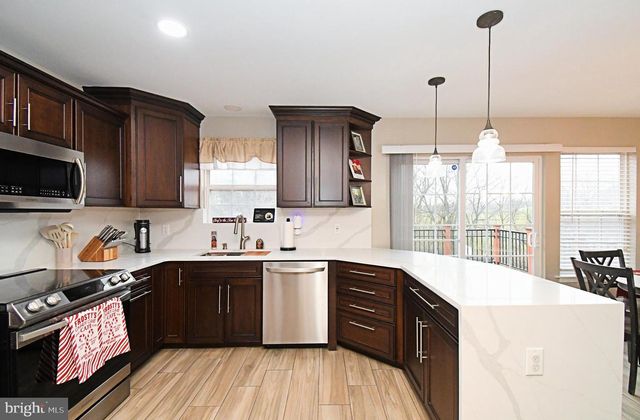 340 VANDERBILT LN, Harleysville, PA 19438