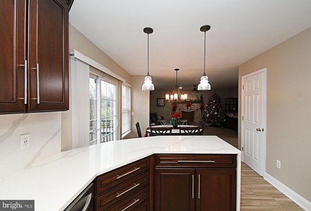 340 VANDERBILT LN, Harleysville, PA 19438