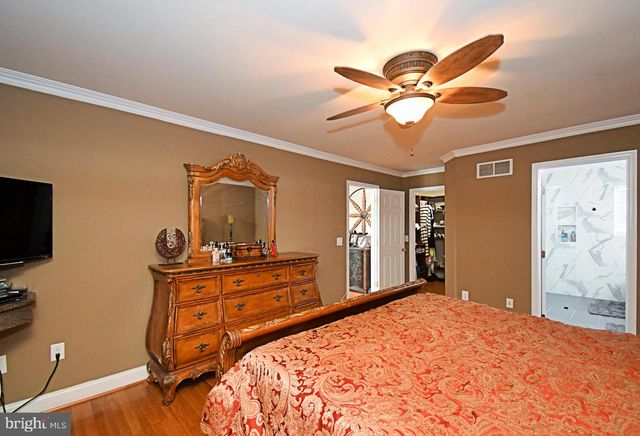 340 VANDERBILT LN, Harleysville, PA 19438