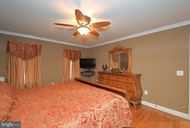 340 VANDERBILT LN, Harleysville, PA 19438