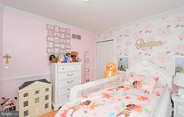 340 VANDERBILT LN, Harleysville, PA 19438