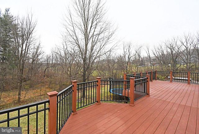 340 VANDERBILT LN, Harleysville, PA 19438