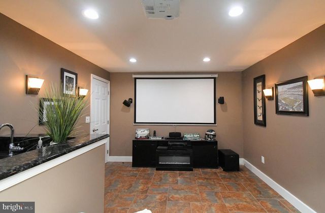 340 VANDERBILT LN, Harleysville, PA 19438