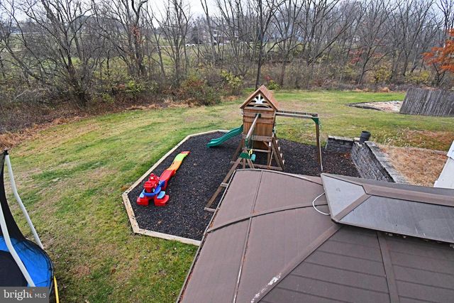 340 VANDERBILT LN, Harleysville, PA 19438