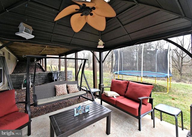 340 VANDERBILT LN, Harleysville, PA 19438