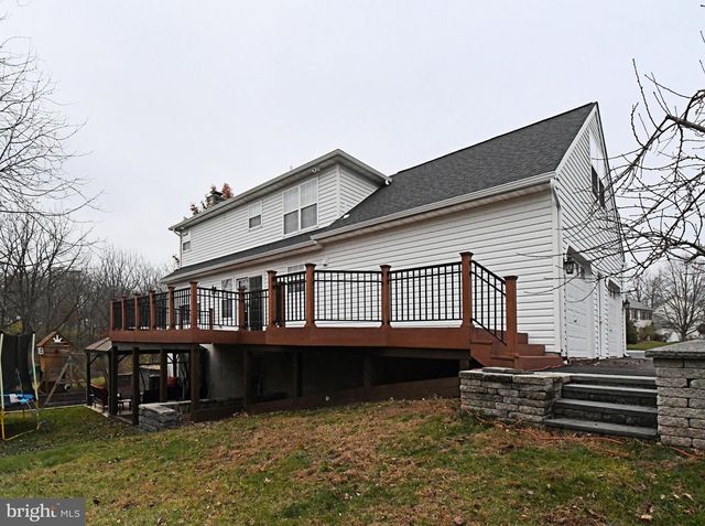 340 VANDERBILT LN, Harleysville, PA 19438