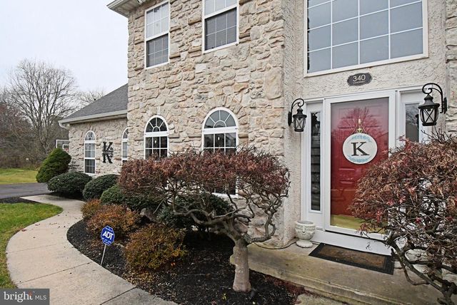 340 VANDERBILT LN, Harleysville, PA 19438