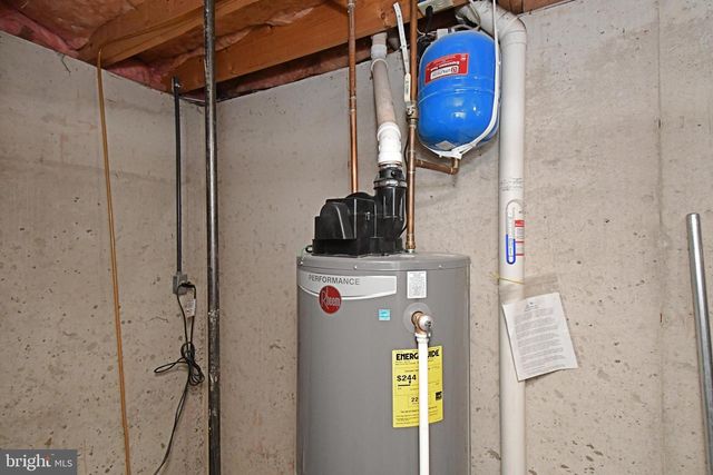 340 VANDERBILT LN, Harleysville, PA 19438