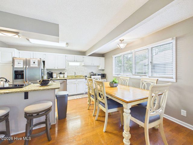703 Dover Street, Southern Pines, NC 28387