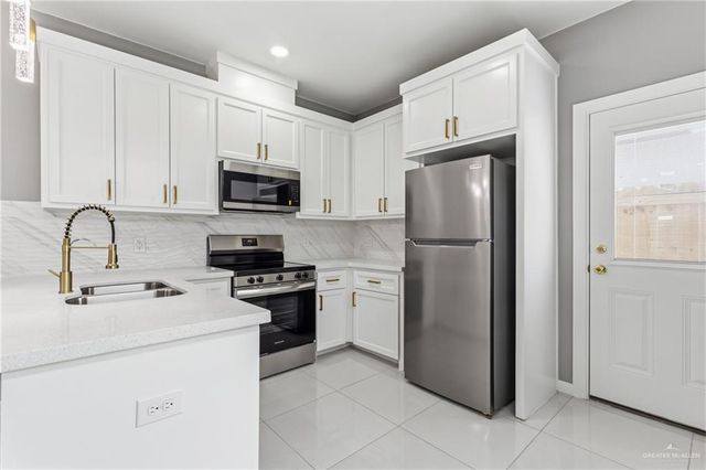 1802 W Violet Drive, Pharr, TX 78577