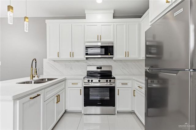 1802 W Violet Drive, Pharr, TX 78577
