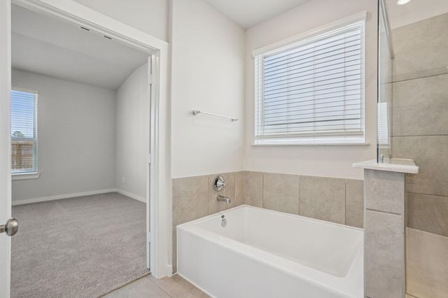 1226 Romany Fields Drive, Huffman, TX 77336