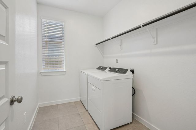 1226 Romany Fields Drive, Huffman, TX 77336