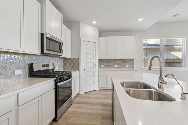 1226 Romany Fields Drive, Huffman, TX 77336