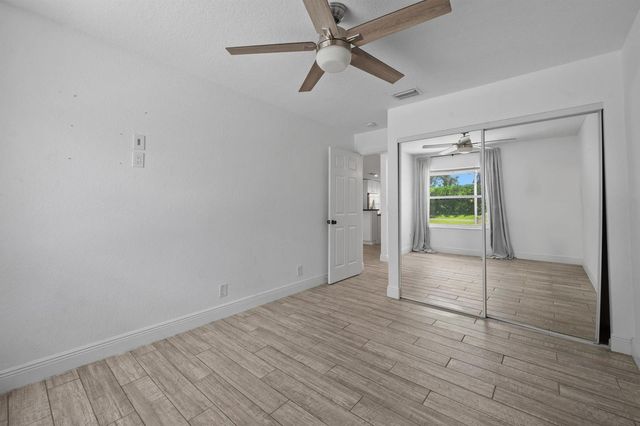 3800 Miramontes Circle, Wellington, FL 33414