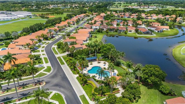 3800 Miramontes Circle, Wellington, FL 33414