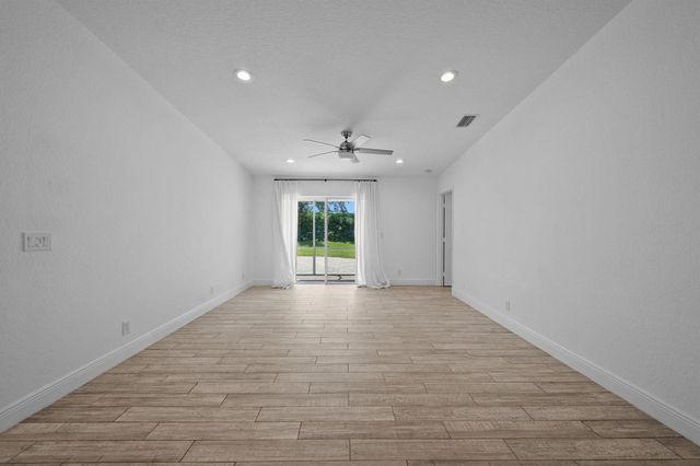 3800 Miramontes Circle, Wellington, FL 33414
