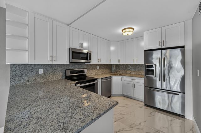 2900 NE 30th Street L-2, Fort Lauderdale, FL 33306