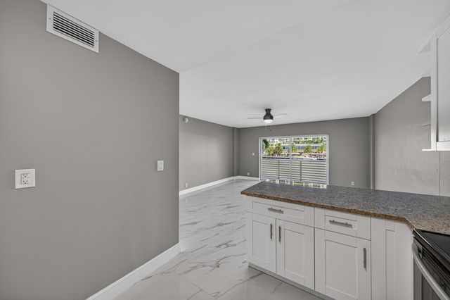 2900 NE 30th Street L-2, Fort Lauderdale, FL 33306