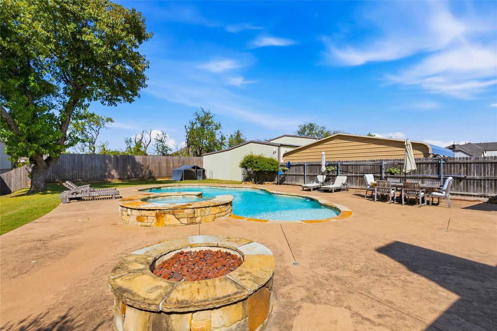 910 W Highway 67, Alvarado, TX 76009 — photo 4