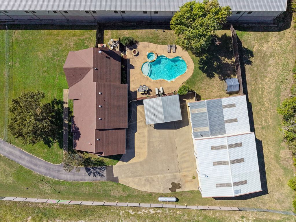 910 W Highway 67, Alvarado, TX 76009 — photo 5