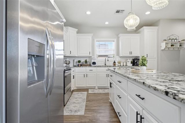 18966 Kayla Street, Iowa, LA 70647