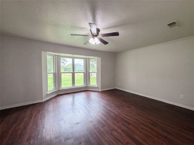 8017 E FM 917, Alvarado, TX 76009