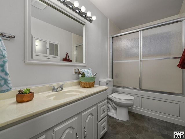 3950 Fairfield Lane, Pueblo, CO 81005