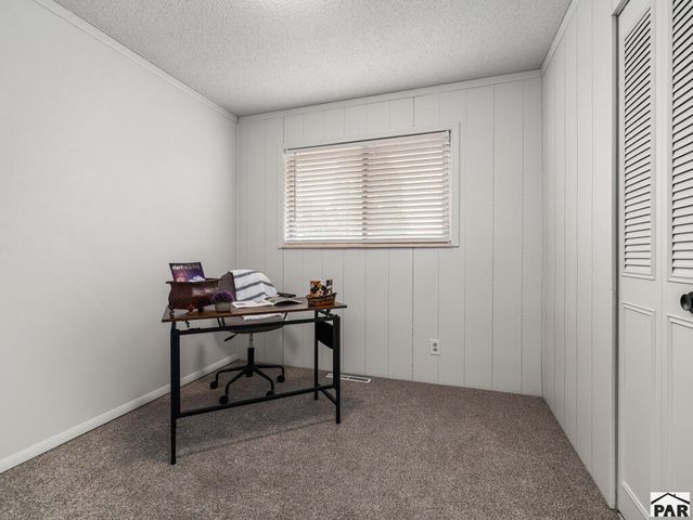 3950 Fairfield Lane, Pueblo, CO 81005