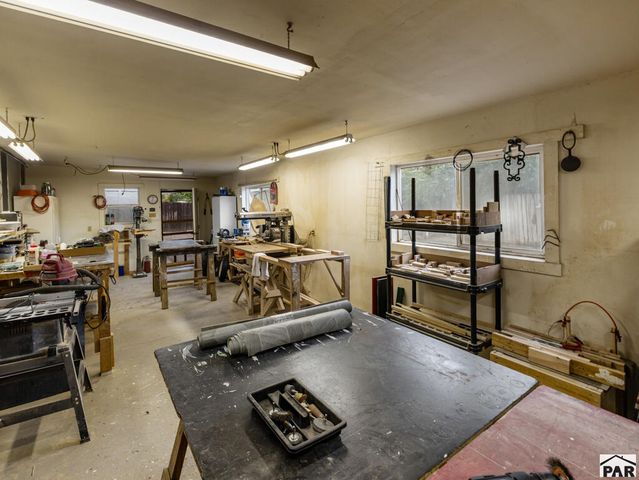 3950 Fairfield Lane, Pueblo, CO 81005