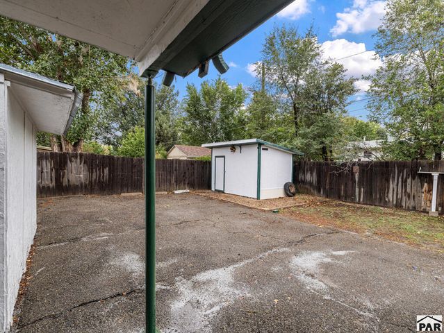 3950 Fairfield Lane, Pueblo, CO 81005