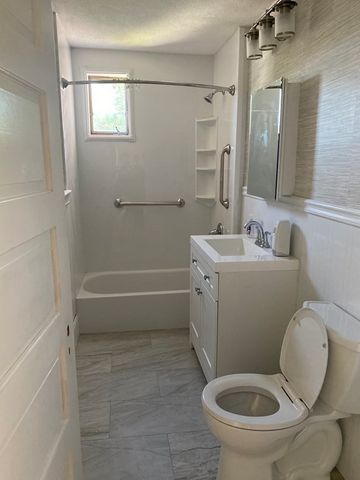 42 Intervale St 2, Boston, MA 02121