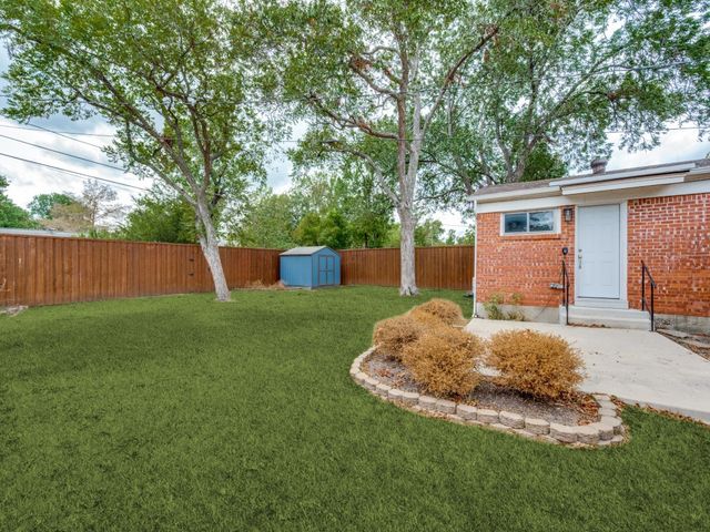 1718 Pat Drive, Dallas, TX 75228