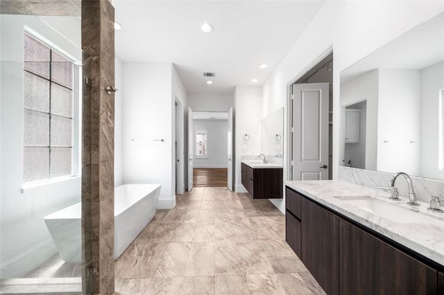 11107 Savannah Oaks Lane, Houston, TX 77043