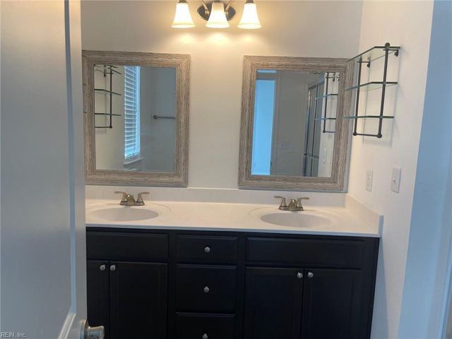 413 Heartfield DR, Chesapeake, VA 23322
