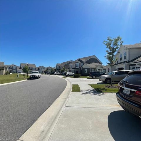 413 Heartfield DR, Chesapeake, VA 23322