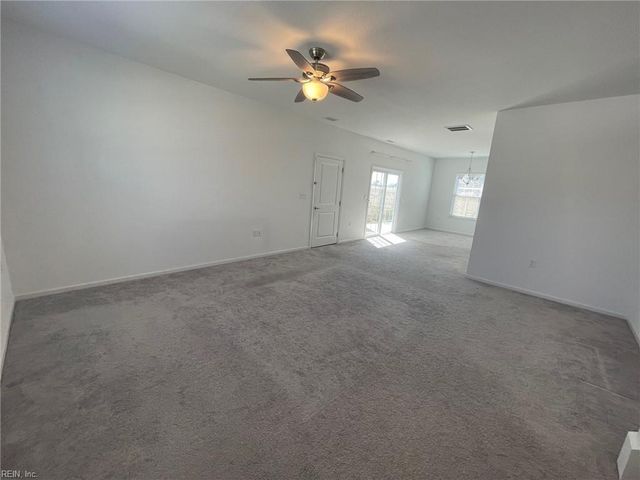 413 Heartfield DR, Chesapeake, VA 23322