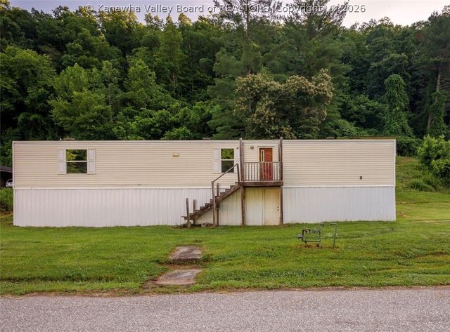 247 Upper Falcon Drive, Charleston, WV 25312