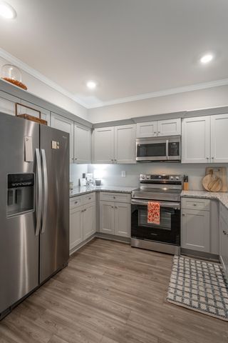 6450 Dharma 28, East Ridge, TN 37412