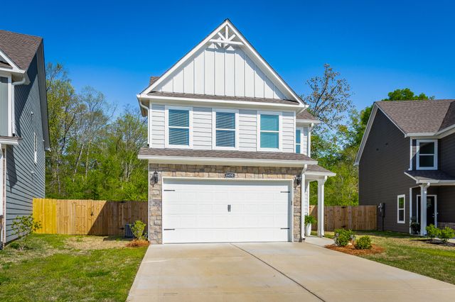 6450 Dharma 28, East Ridge, TN 37412