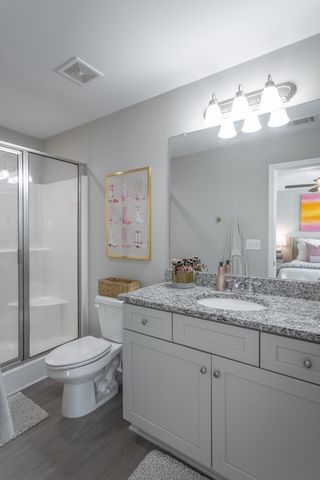 6450 Dharma 28, East Ridge, TN 37412