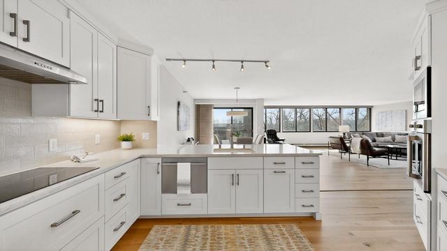 600 4th Street SW 408, Rochester, MN 55902