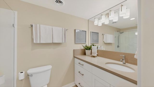 600 4th Street SW 408, Rochester, MN 55902