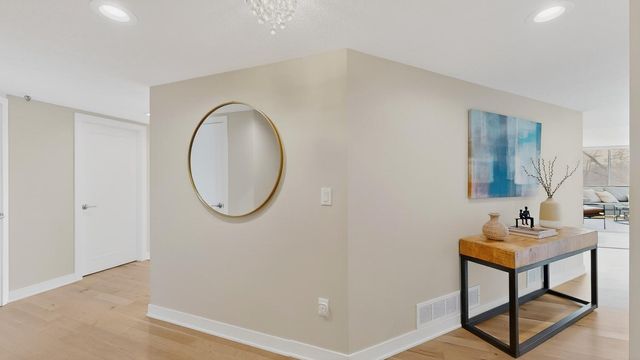 600 4th Street SW 408, Rochester, MN 55902