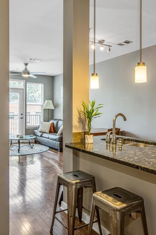 3000 Vanderbilt Pl Apt 241, Nashville, TN 37212