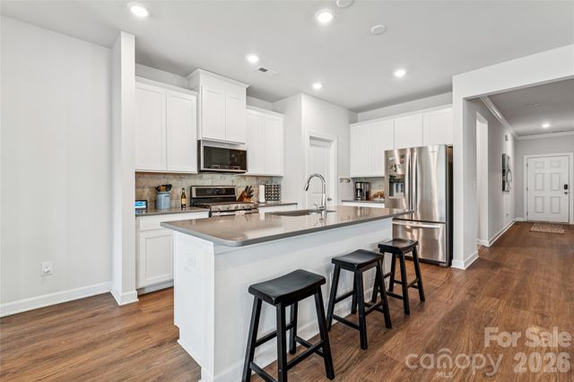 3013 Striped Maple Court, Charlotte, NC 28215