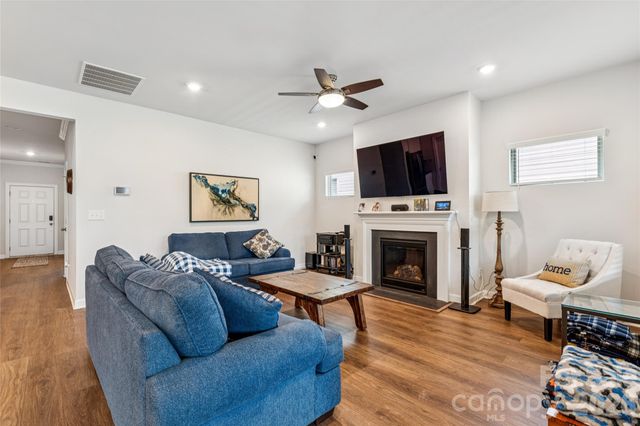 3013 Striped Maple Court, Charlotte, NC 28215