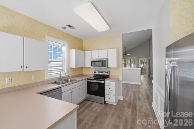 11355 Deer Ridge Lane, Charlotte, NC 28277